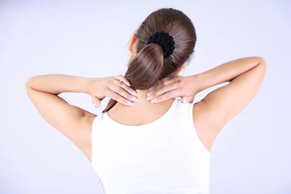 Остеохондроз как одна из основных причин появления боли в спине
