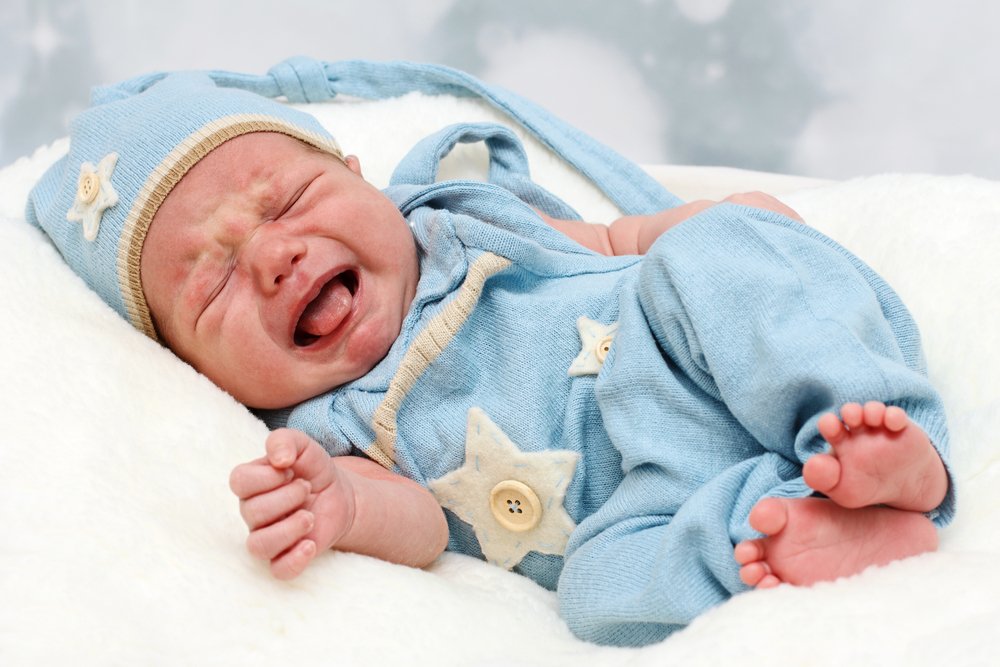 Факторы, провоцирующие развитие колик у новорожденных