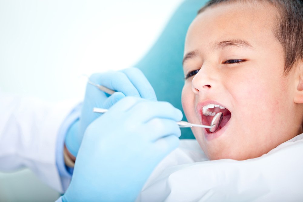 Полный скол зубов у детей