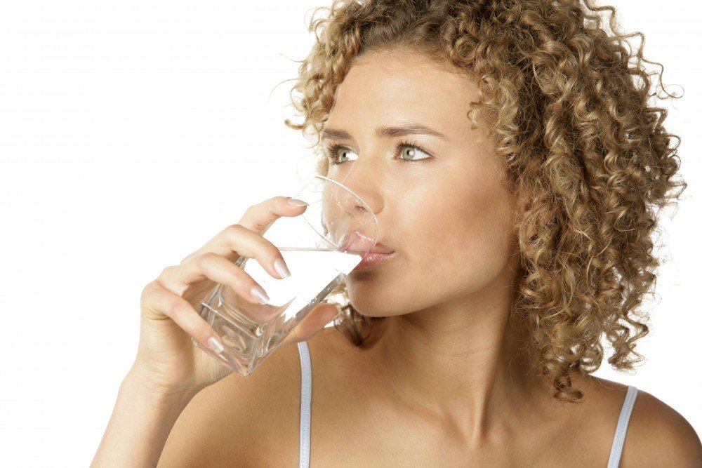 8. Привычка пить много воды